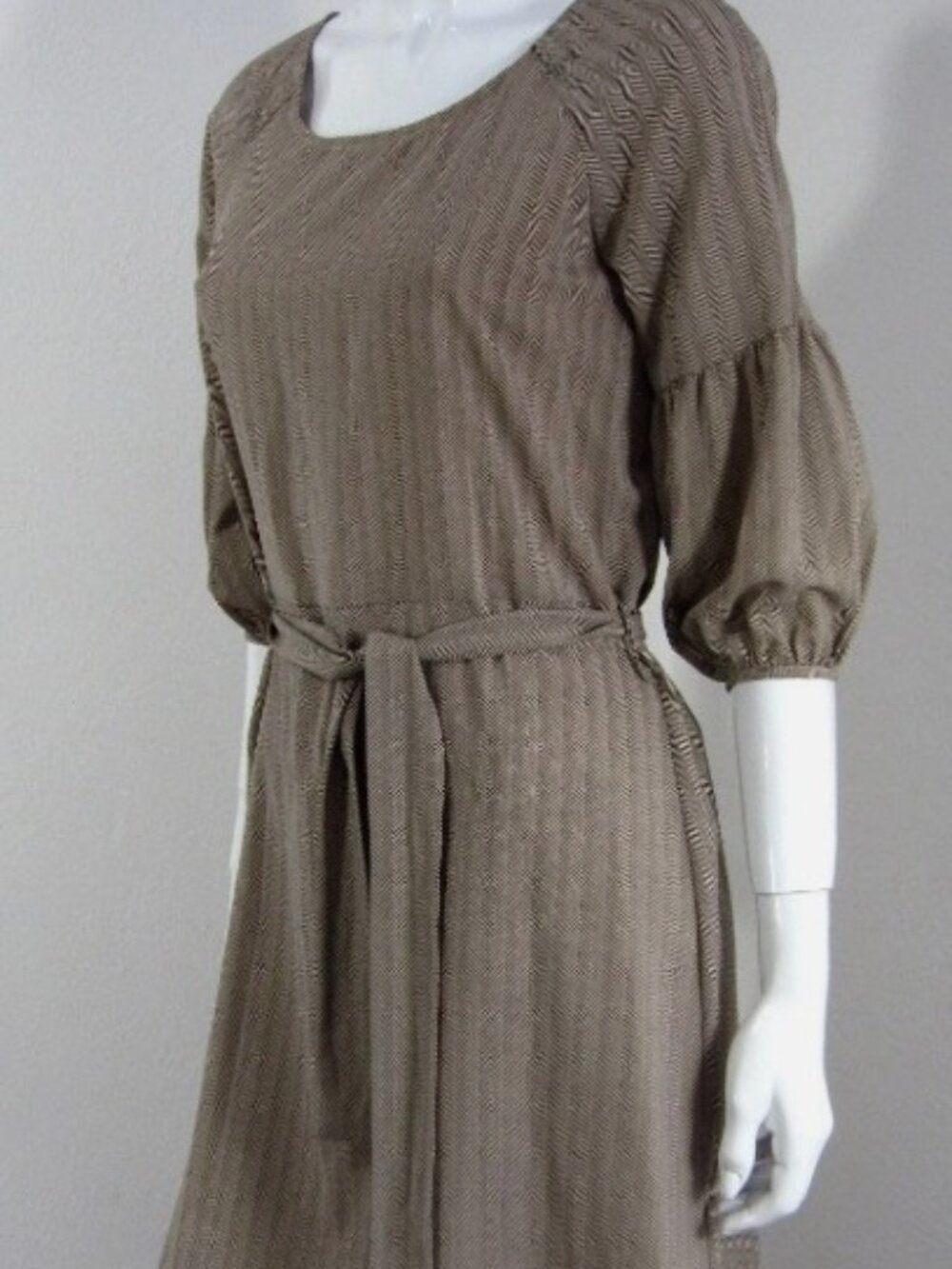 Vertigo Paris XL 3/4 Sleeve Dress Brown Boardwalk Scoop Neck Dress